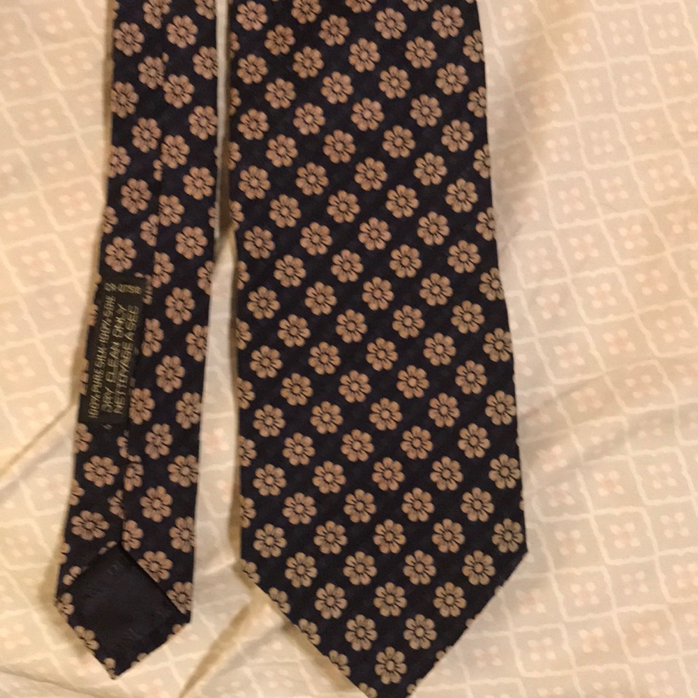 Giorgio Armani tie